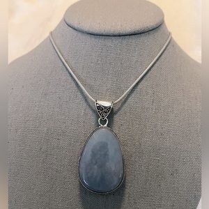 NWOT Blue Owyhee Opal Pendant Natural Stone Choker Necklace